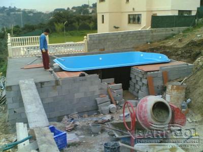 Barpool Fabricación y mantenimiento de piscinas Piscinas elevadas en terreno